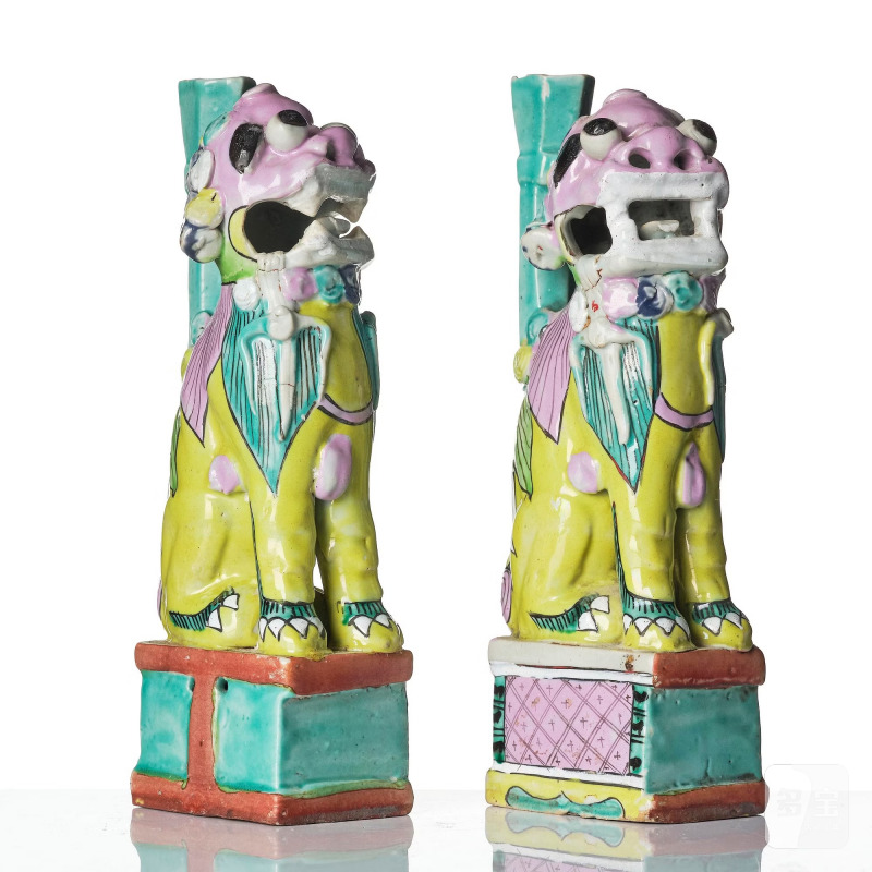 A pair of famille rose 'buddhist lion' joss stick holders, - 图3